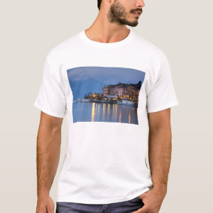 T-shirt Itália, Como Province, Bellagio. Vista de cidade,