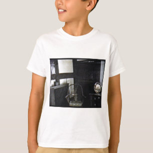 T-shirt jGibn dos produtos manufacturados de Stratford-em