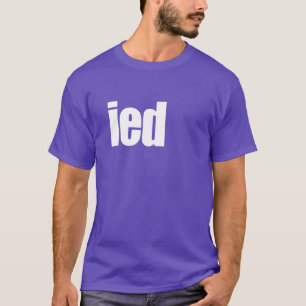 T-shirt LADO DIREITO CASADO - BRANCO -.png