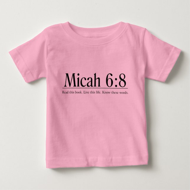 T-shirt Leia o 6:8 de Micah da bíblia (Frente)