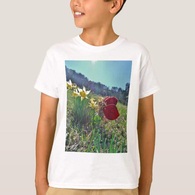 T-shirt Leite e flores amarelas (Frente)