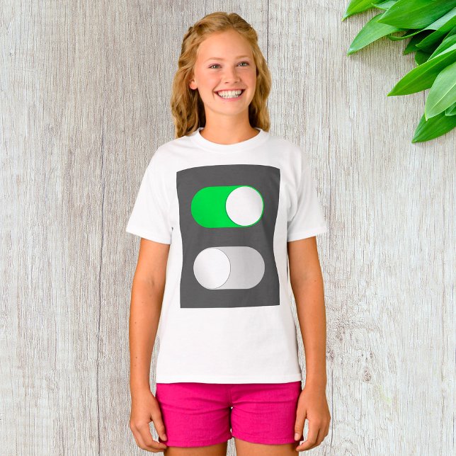T-Shirt Ligado E Desligado (Criador carregado)