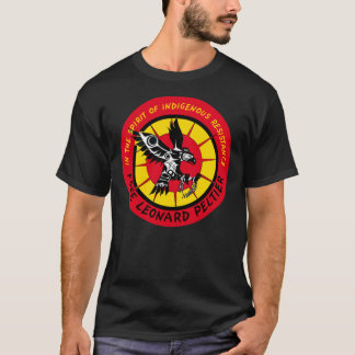 T-Shirt Livre Leonard Peltier Clássico