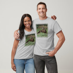 T-shirt longo da Capa dos homens bonitos da lontra