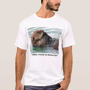 T-shirt lontra 117c, de "lontra mar que relaxa" pelo conde