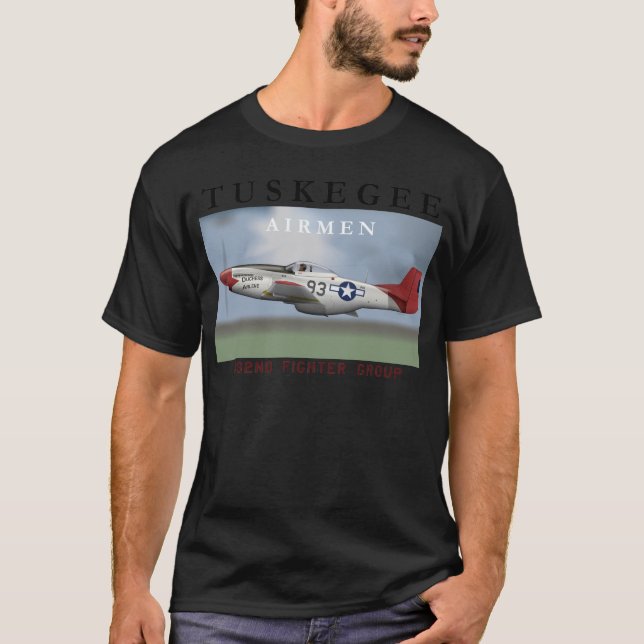 T-shirt Lutador vermelho da cauda de P51D voado por (Frente)