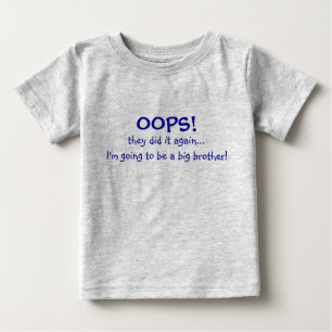 T-shirt Mãe com um bebê grande irmão