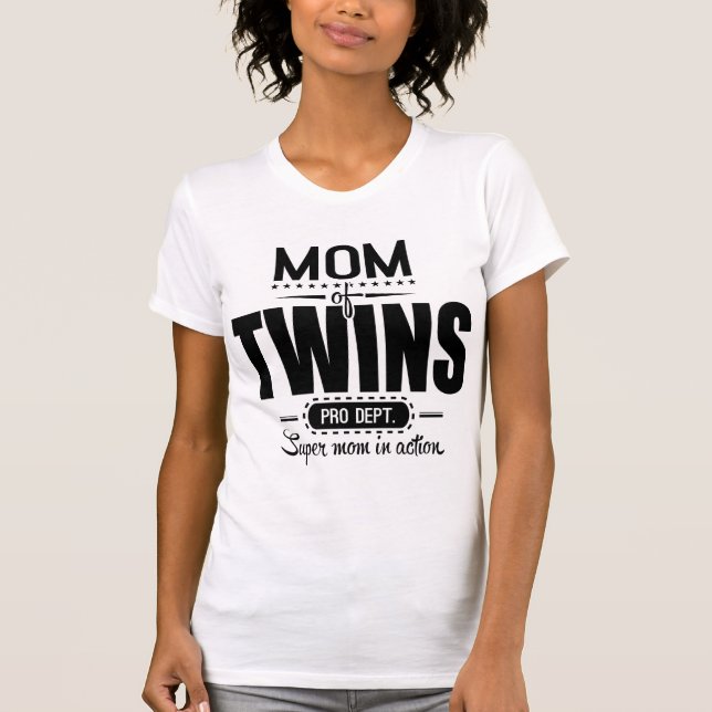 T-shirt Mamã dos gêmeos pro Serviço Super Mamã na ação (Frente)