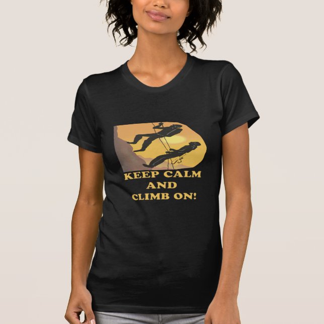 T-shirt Mantenha a calma e escale-a sobre (Frente)
