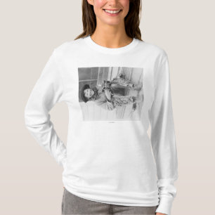 T-shirt Menino novo vestido como o vaqueiro com brinquedos