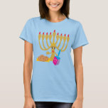 T-shirt Menorah bonita e Marinho Dreidel azul<br><div class="desc">Bonito Marinho azul vestida de camisa azul para uma festa de Chanucá,  com Menorah bonita e Design de Dreidel</div>