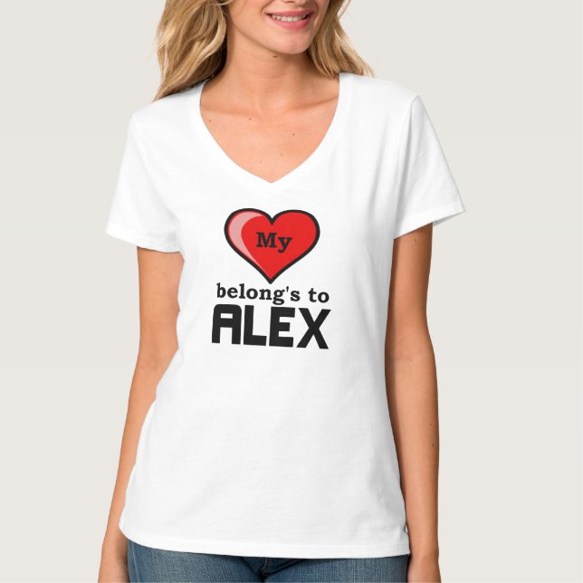 T-shirt Meu coração pertence a Alex (Frente)