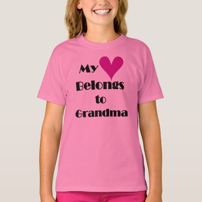 T-shirt Meu coração pertence à avó (Frente)