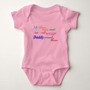 T-shirt meus dedos podem ser pequenos mas eu ainda envolvo