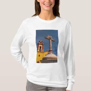 T-shirt México, Bernal. Vista da Igreja de San Sebastian