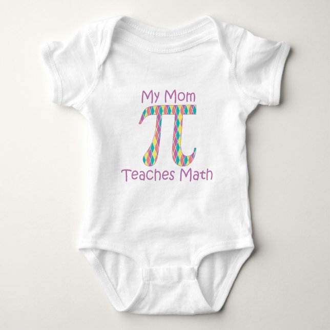T-shirt Minha mãe ensina Math Pastel.png (Frente)
