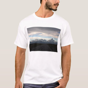 T-shirt Montagem Fitz Roy e escala de Andes