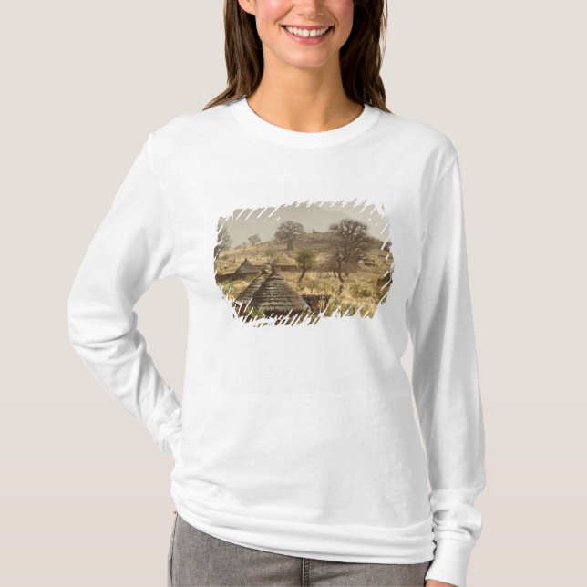 T-shirt Montanhas Nuba, aldeia de Nugera (Frente)