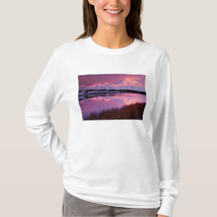 T-shirt Mt. Denali ao pôr do sol a partir do Reflection Po