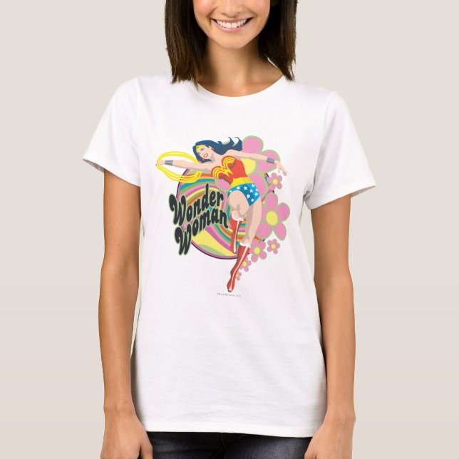 T-shirt Mulher Maravilha Flores Retro (Frente)