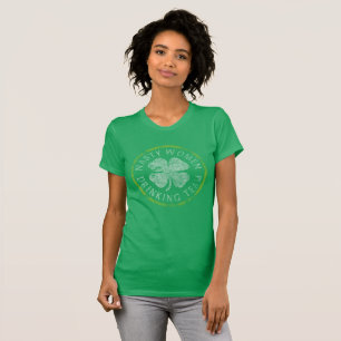 T-shirt Mulheres desagradáveis que bebem o dia de Pattys