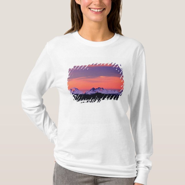 T-shirt NA, EUA, Oregon, As Montanhas Three Sisters (Frente)