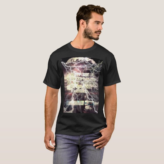 T-shirt negra da bomba atômica (Frente Completa)