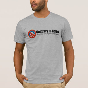 T-shirt Ninguém deve-o qualquer coisa