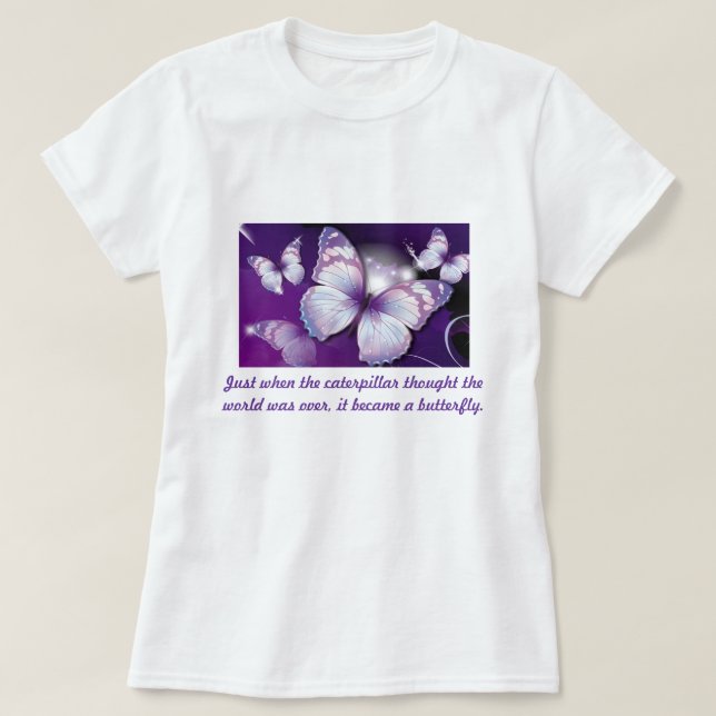 T-shirt No exato momento em que a lagarta… (Frente do Design)