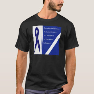 T-shirt No reconhecimento na relembrança na celebração 