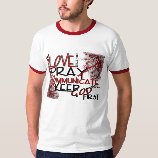 T-shirt Nosso Casamento funciona porque os homens andam ju (Frente)