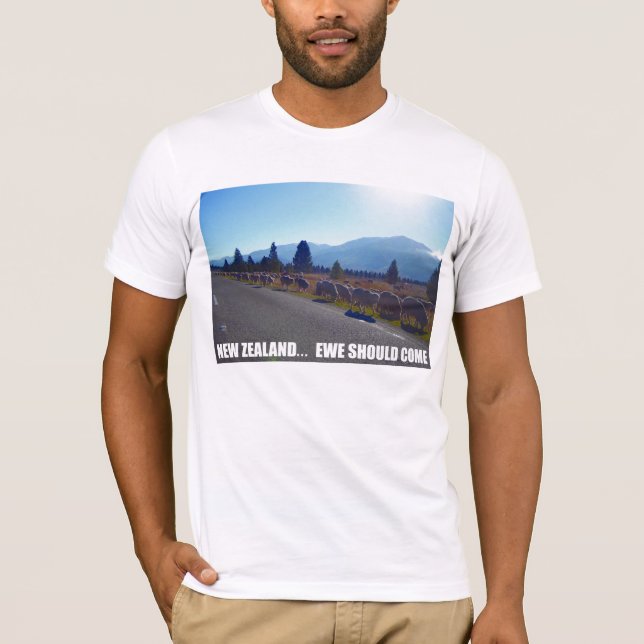 T-shirt Nova Zelândia… A ovelha deve vir (Frente)