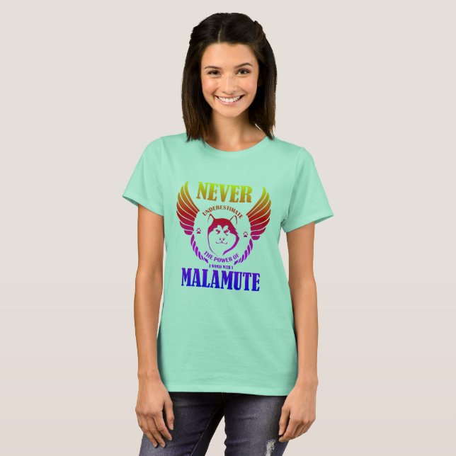 T-shirt Nunca Subestimar Malamute (Frente Completa)