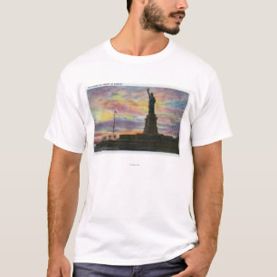 T-shirt NYC, opinião nova de YorkSunrise da estátua da