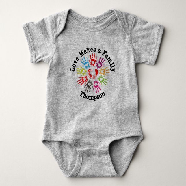T-shirt O amor faz uma família - adopção da parentalidade (Frente)
