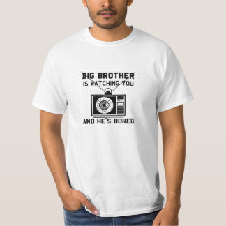 T-shirt O big brother é T branco liso furado