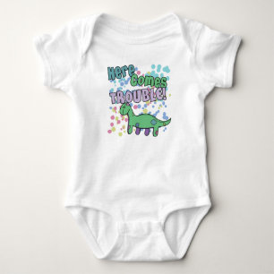 T-shirt O Brontosaurus aqui vem roupa do problema