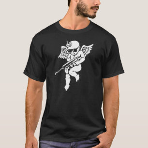 T-SHIRT O CUPIDO DISPARARÁ EM VOCÊ COM UMA ARMA DO RIFLE
