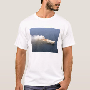 T-shirt O ex-Oriskany, um carr desarmado dos aviões