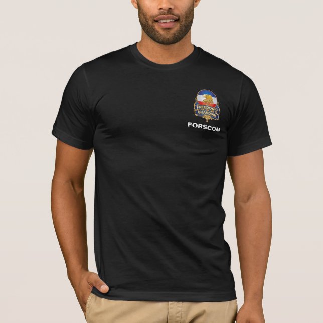 T-shirt O exército força o comando "FORSCOM " (Frente)