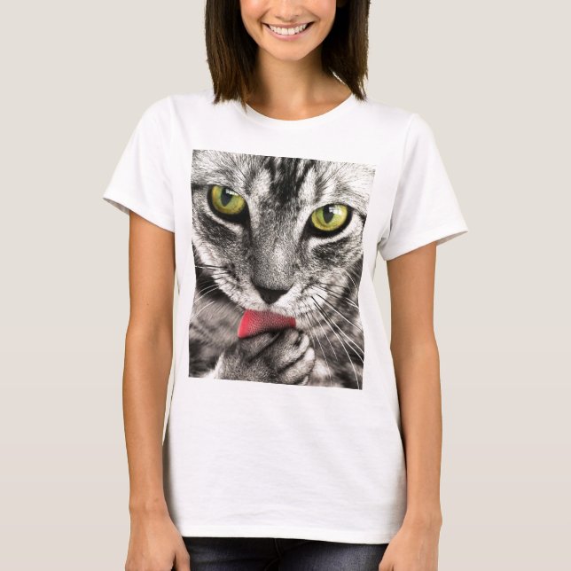 T-shirt O gato lambe (Frente)