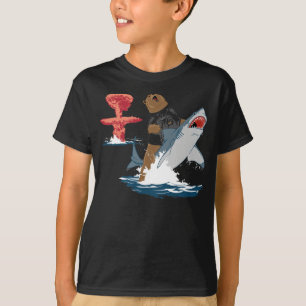T-shirt O grande escape - cavalaria do tubarão do urso