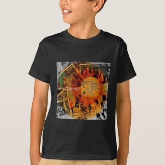 T-shirt O grupo do verão