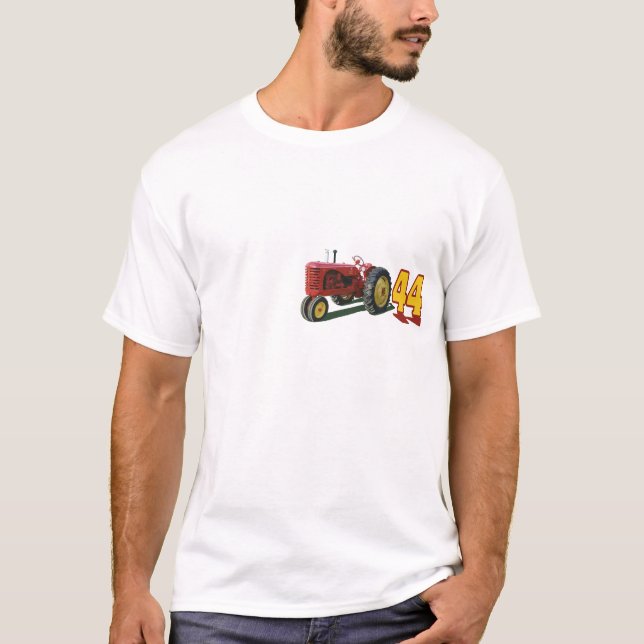 T-shirt O modelo 44 (Frente)