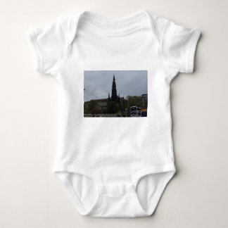 T-shirt O Monumento Gótico Scott em Edimburgo