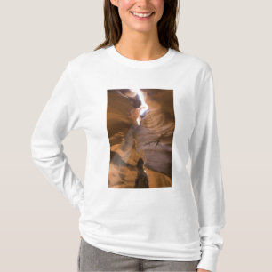 T-shirt O saca-rolhas no canto superior do Antelope Canyon