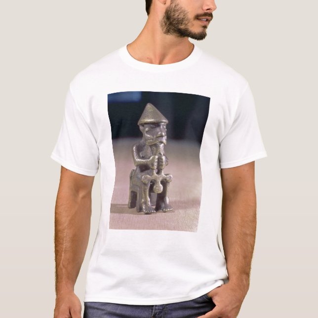 T-shirt O Thor com um martelo, estatueta encontrou em (Frente)