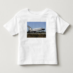 T-shirt O vaivém espacial Atlantis toca para baixo
