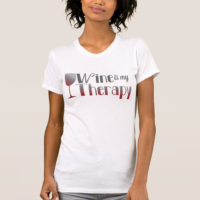 T-shirt O vinho é a minha terapia (Frente)