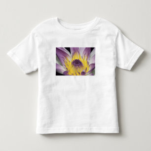 T-shirt Oceania, Fiji, Roxo Panama Pacifica Nymphea